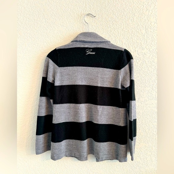 Guess - Picture 2 of 3